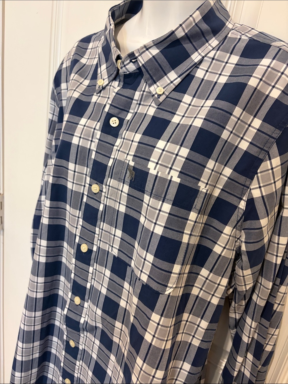 Abercrombie & Fitch Men's Navy White Plaid Button-Down Shirt XXL - Picture 3 of 6